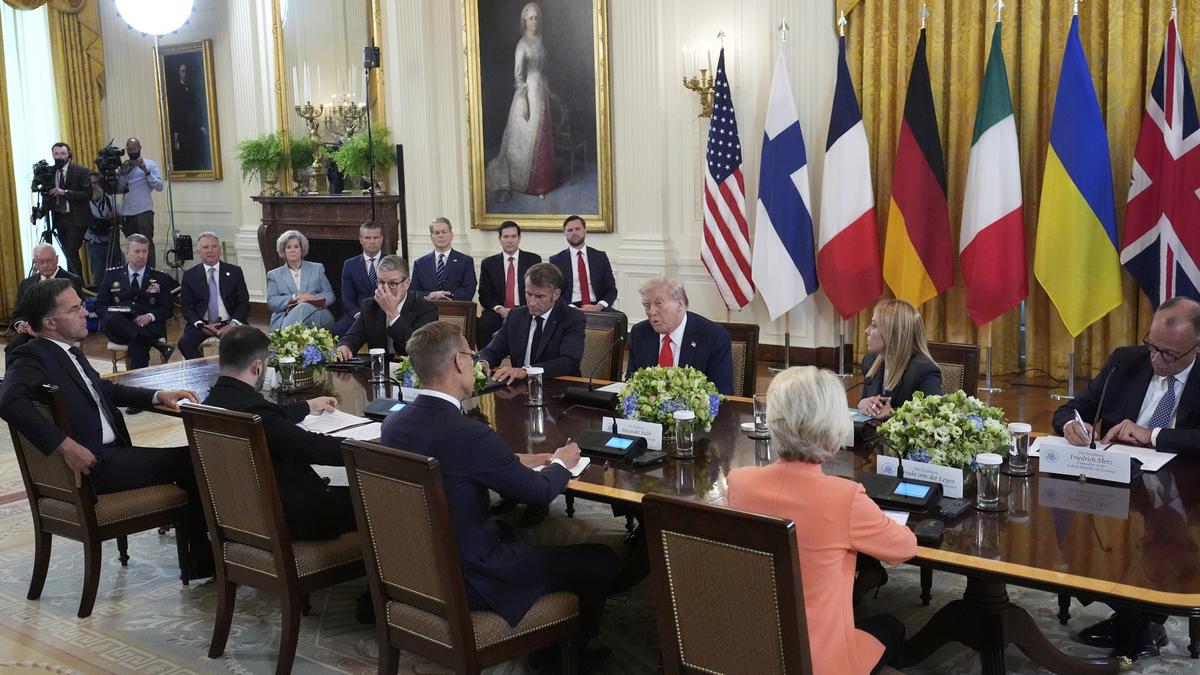 Image for Breaking: Trump Confirms Trilateral Meeting with Zelensky and Putin on 1,000 Prisoner Exchange