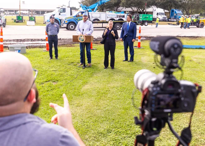Hurricane Milton: Gov. Ron DeSantis hold press conferenc…