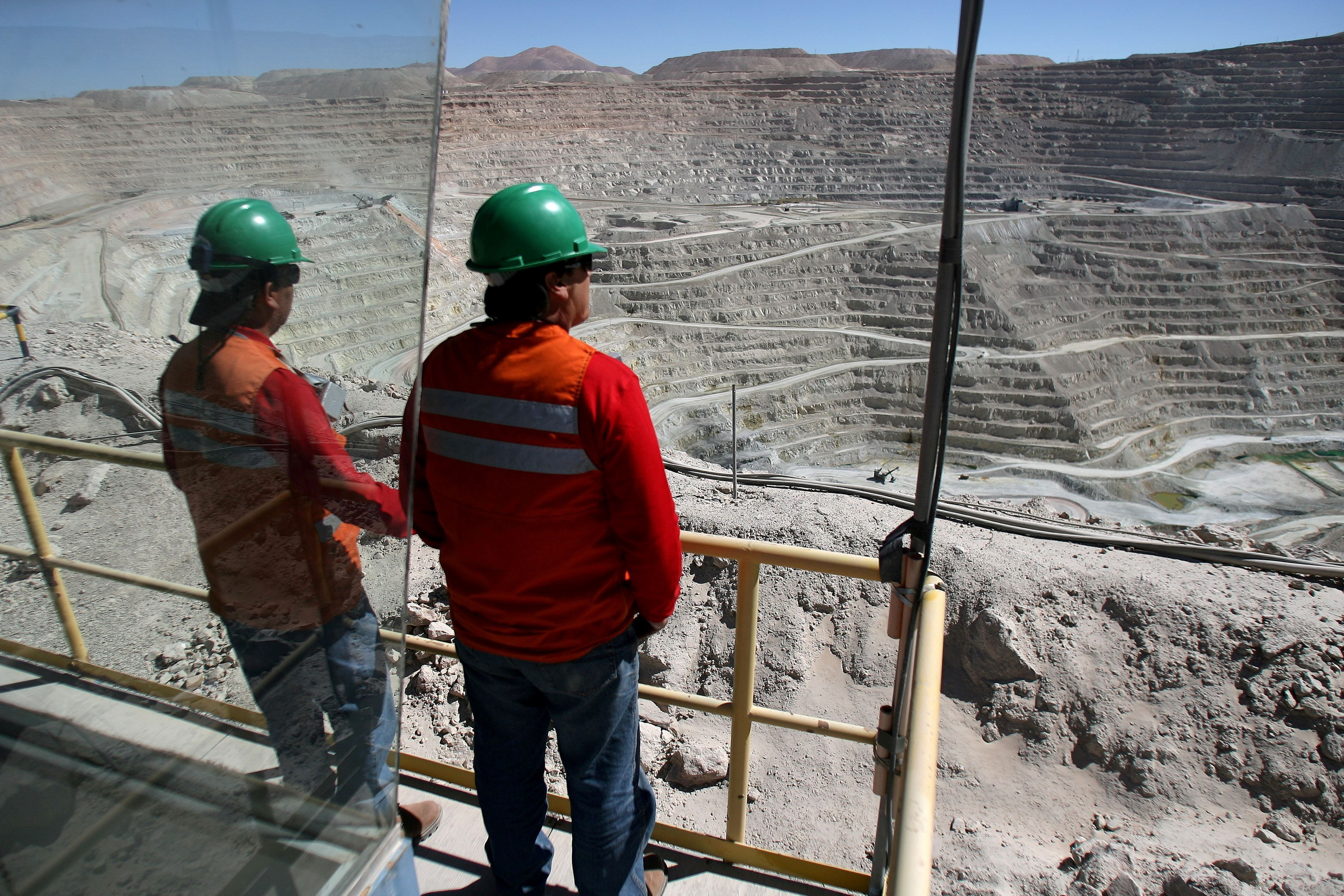 Workers at Chile