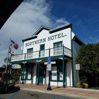 PERRIS CITY HALL - Updated July 2025 - 16 Photos - 101 N D St ...