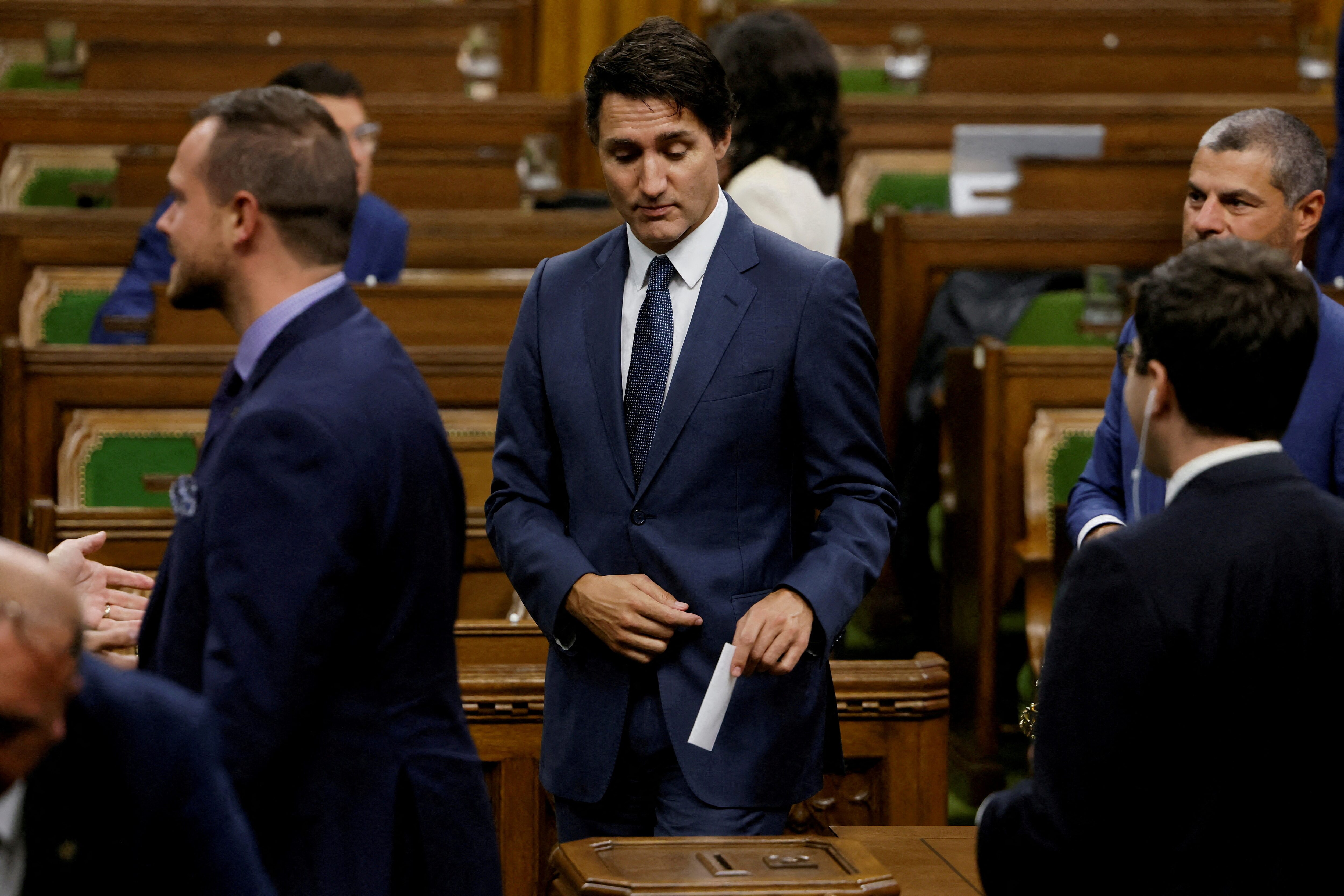 Trudeau set to survive confidence vote next week with ...
