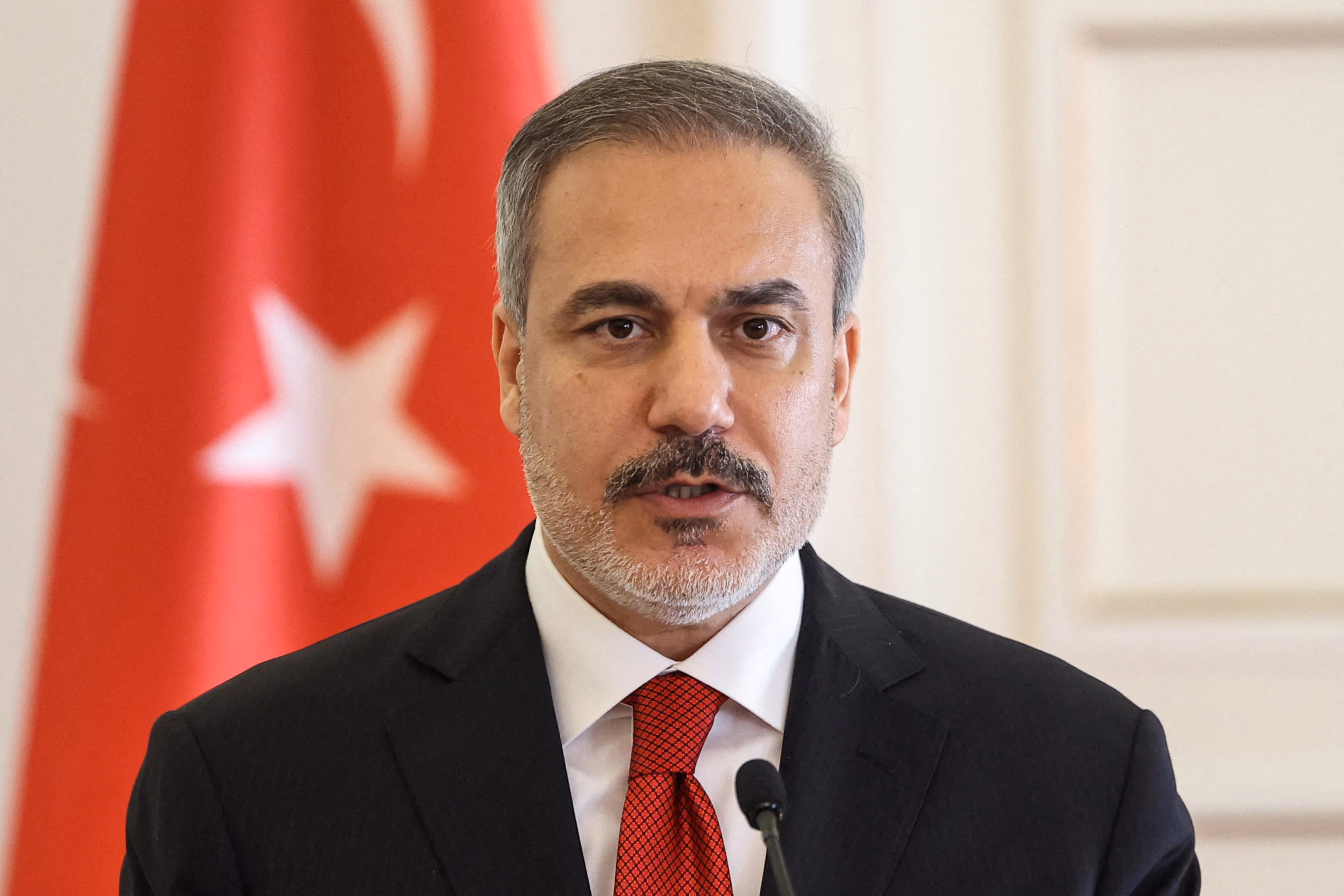 Syrian government needs to reconcile with its people and ...