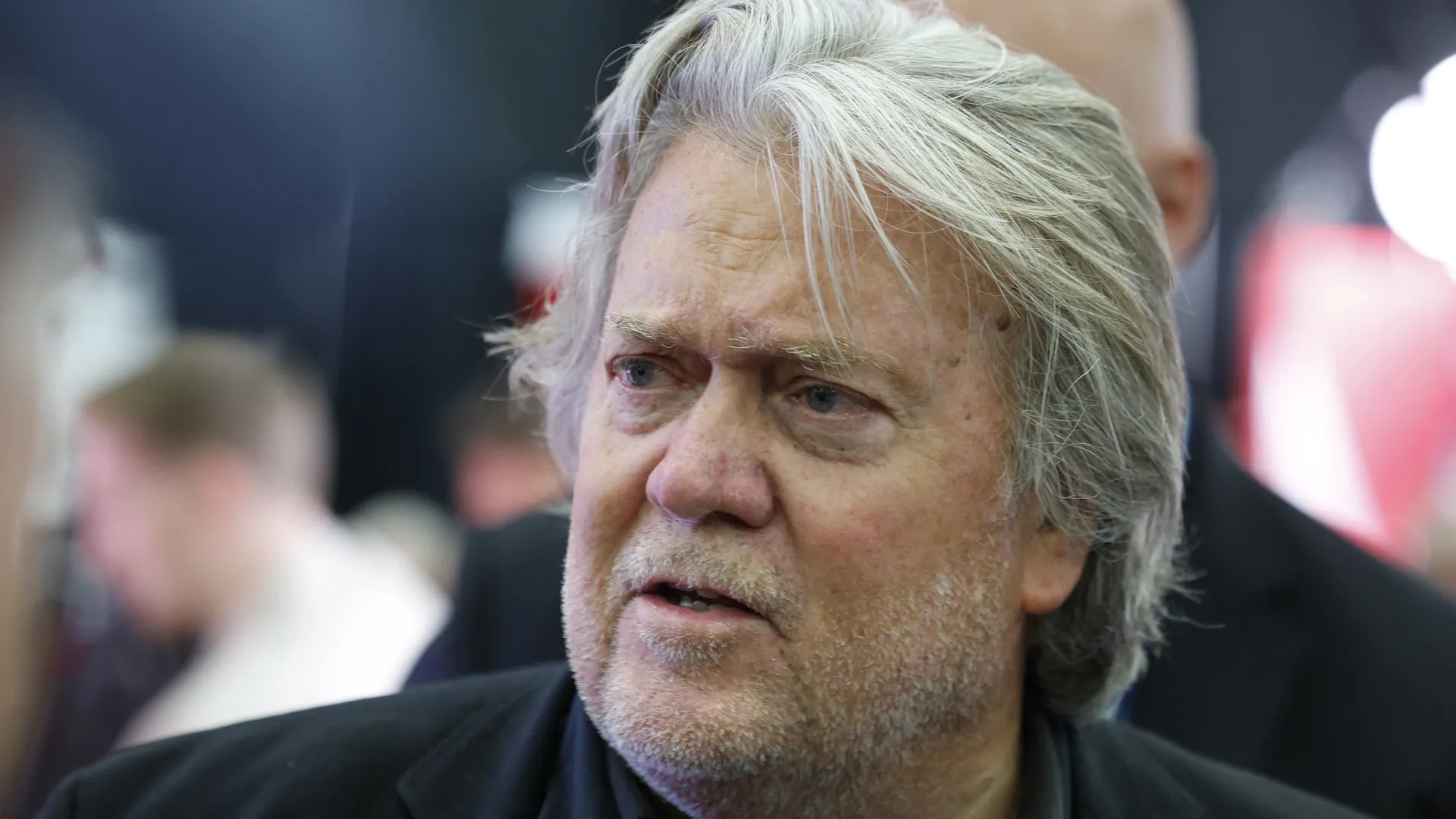 DOJ urges Supreme Court not to delay Steve Bannon