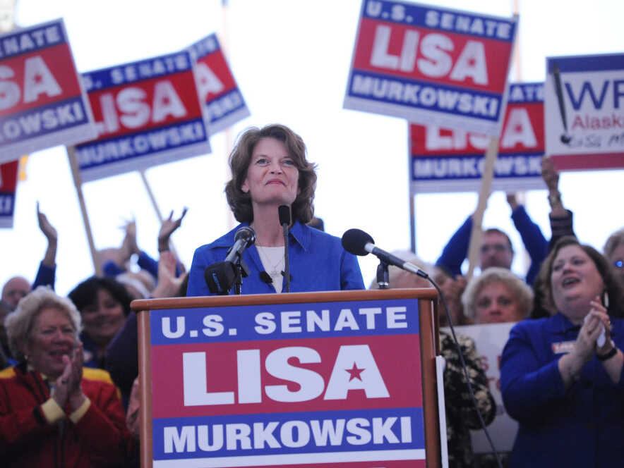 Murkowski Waging Write-In Bid For Senate : It