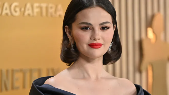 Selena Gomez weight defended by