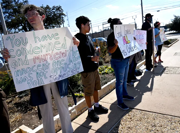 Anti-Trump protestors rally against Project 2025