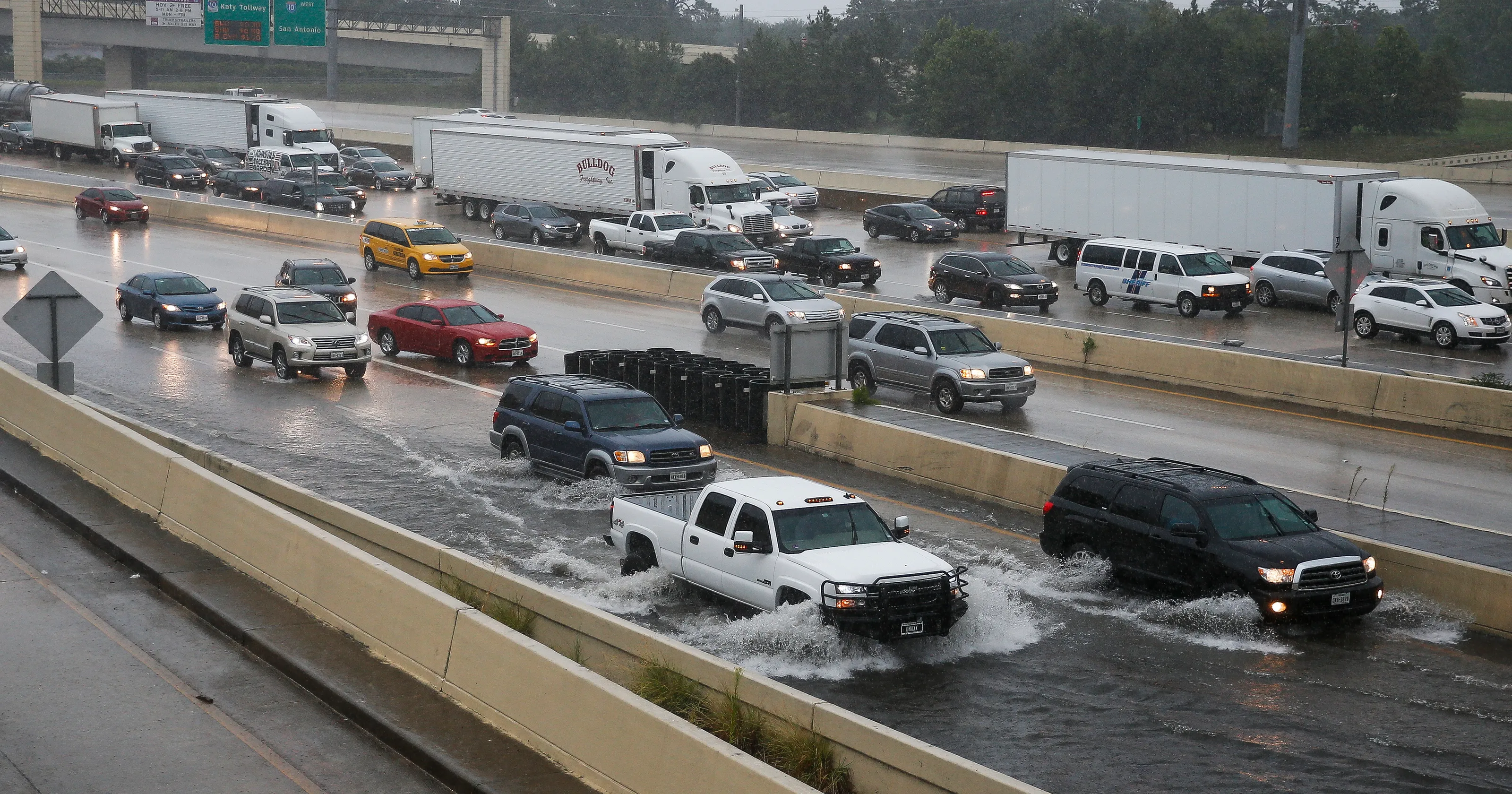 Houston flooding: Heavy rain fills streets, dampens July 4th festivities