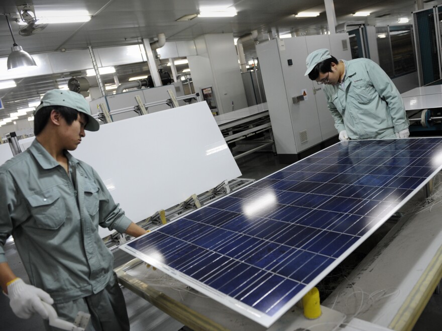 Chinese Solar Panel Maker Suntech Goes Bankrupt | 90.5 WESA