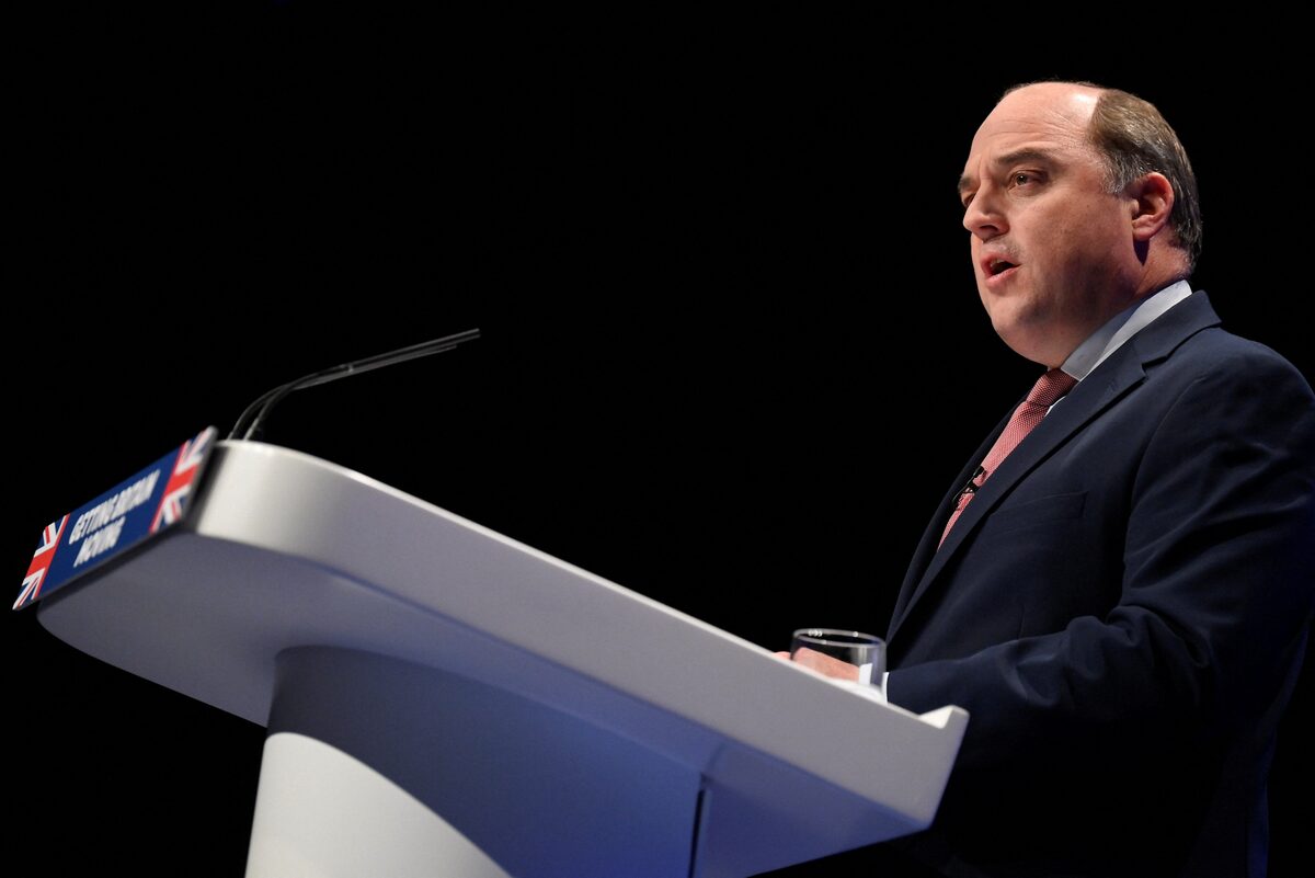 No need for alarm, says UK defence minister about his U.S. visit | Reuters