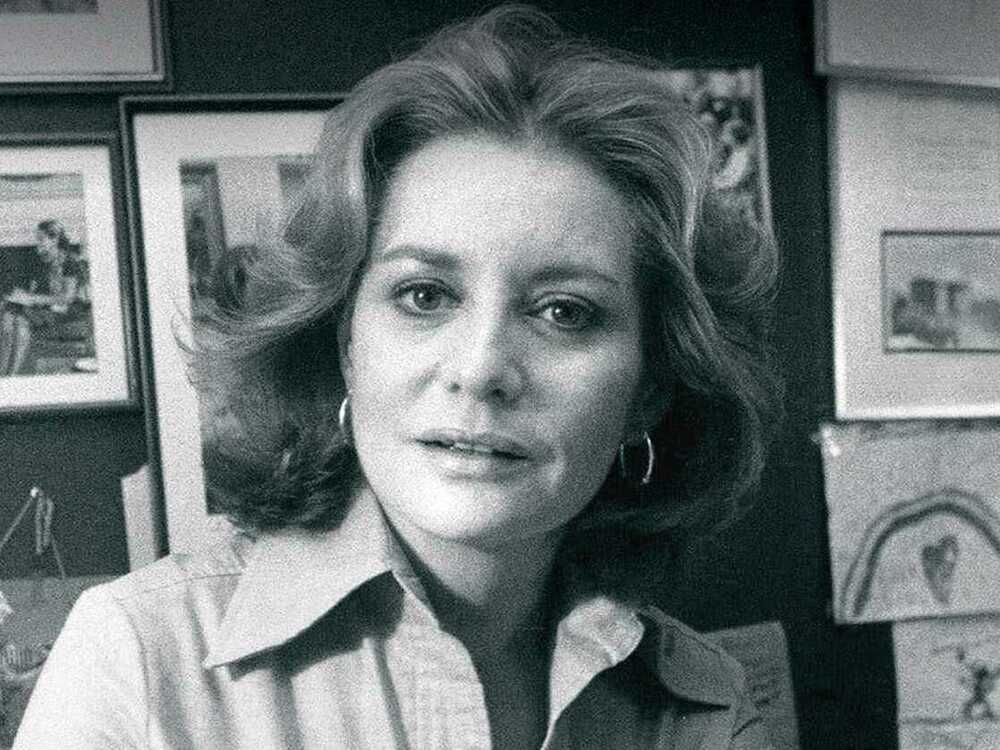 Barbara Walters forged a path for women in journalism, but ...
