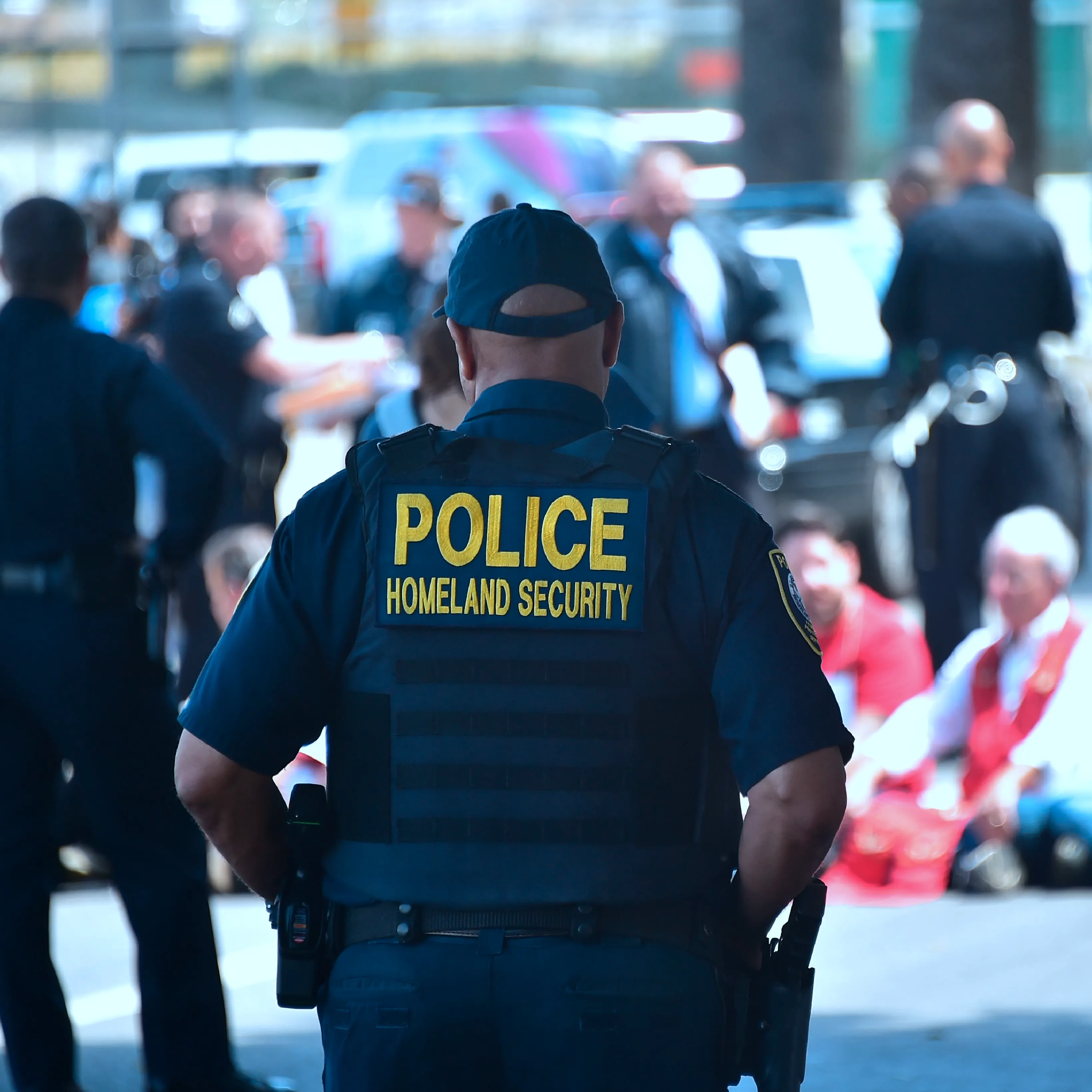 Report: White House looks at expanding deportation role of ...