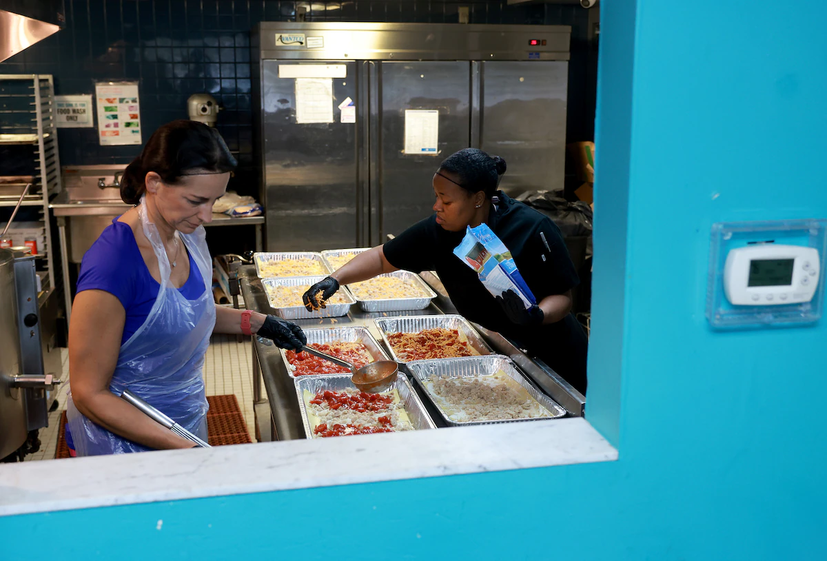 Republican governors are rejecting free summer lunch programs for k…