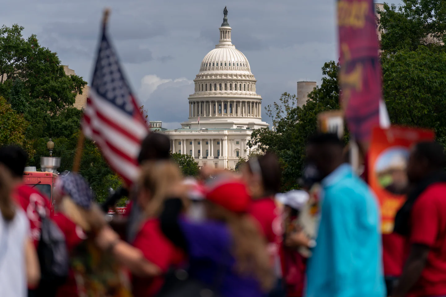 Protesters march for immigration reform and path to citizenship in ...