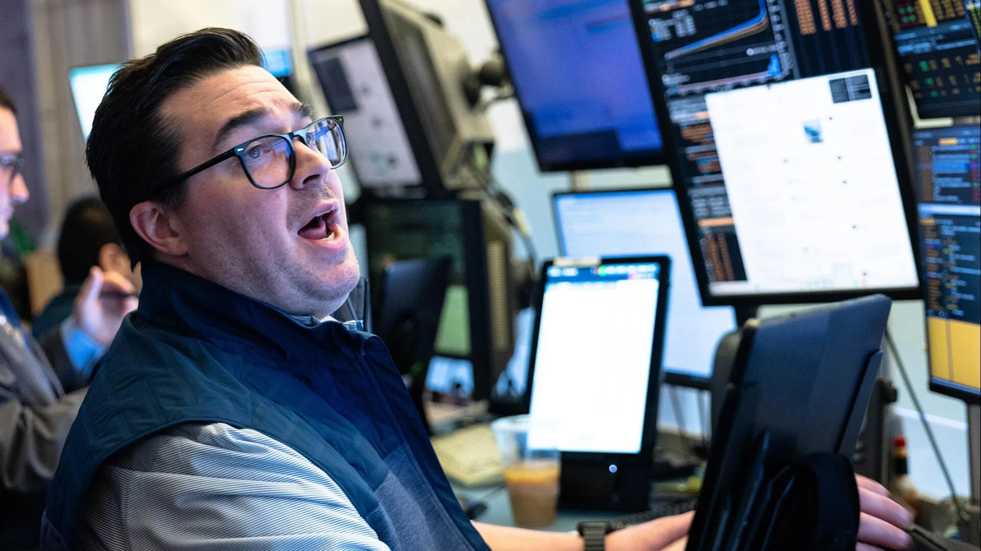 Markets nosedive as fallout from Trump tariff announcement begins