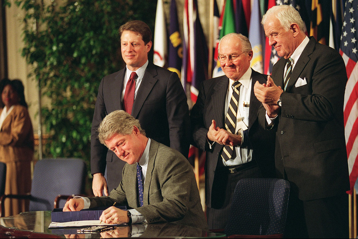 Clinton signs NAFTA into law, Dec. 8, 1993 - POLITICO