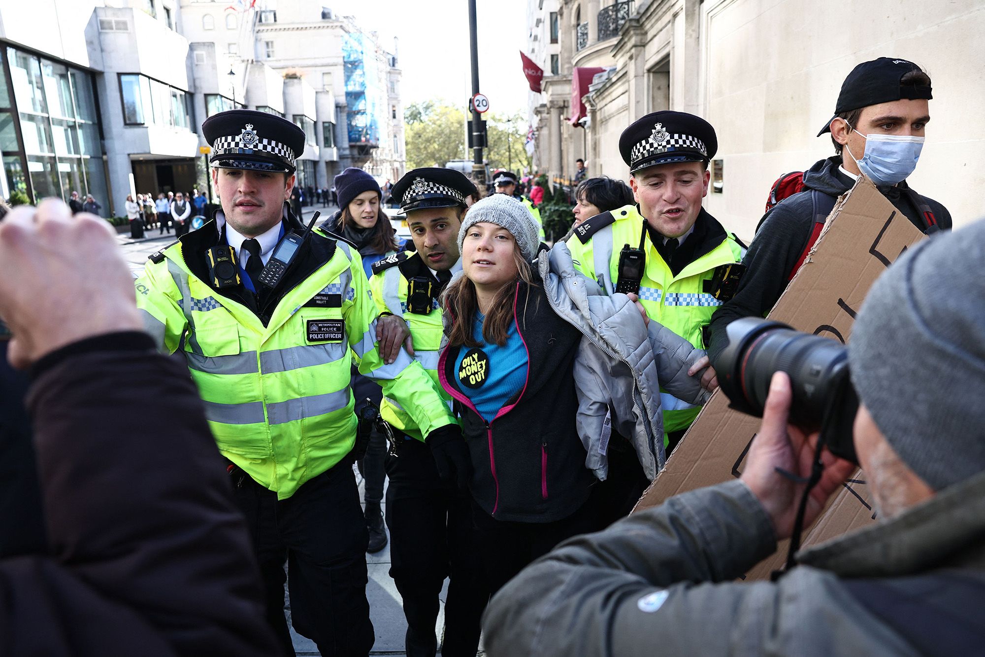 Greta Thunberg arrested at oil conference in London ...