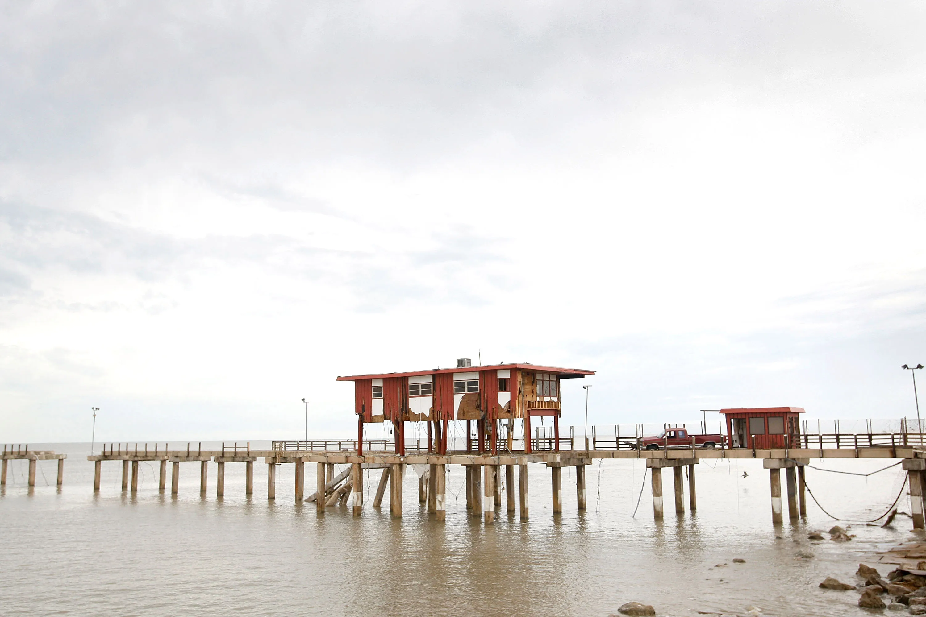 Ike Dike finally gets some federal funding - Axios Houston