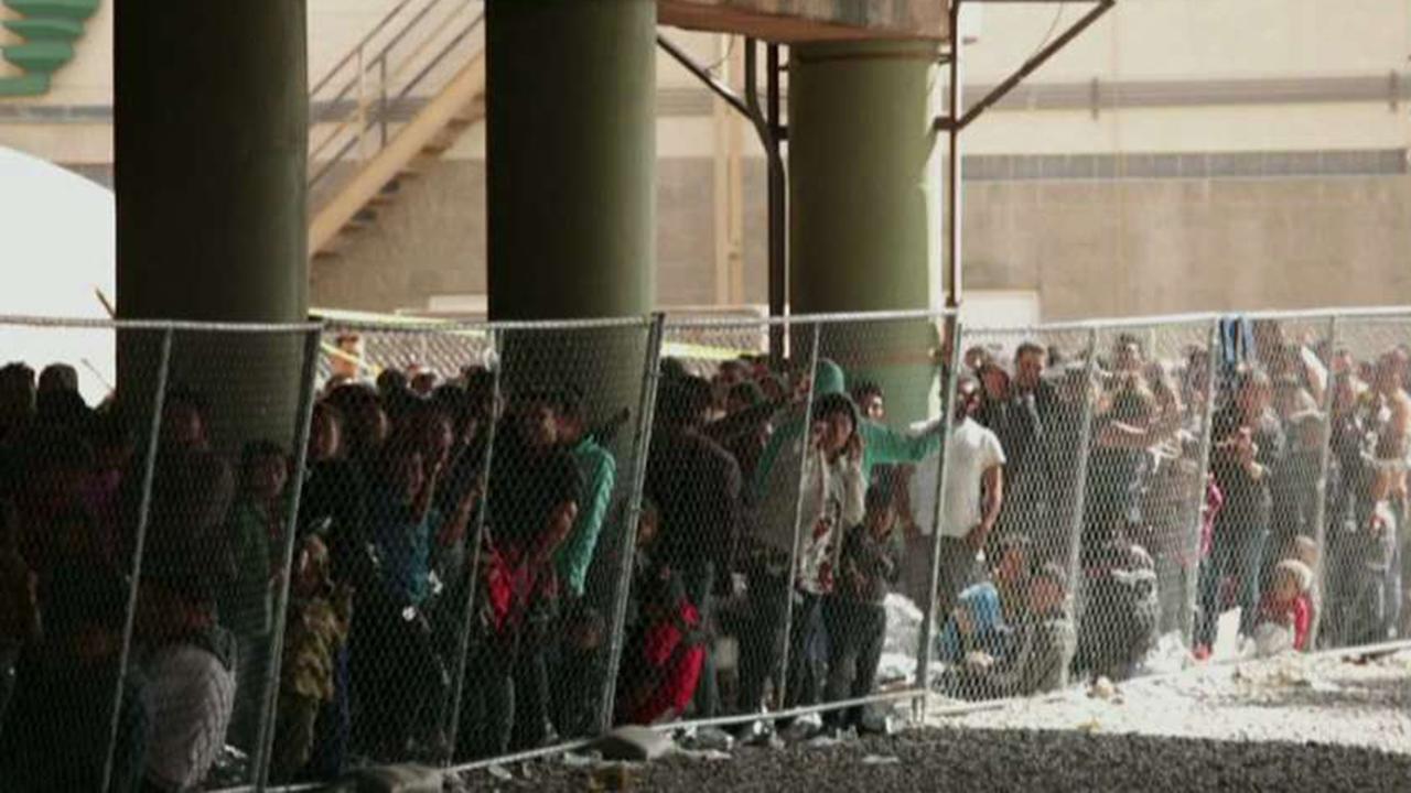 Supreme Court hands Trump temporary victory on asylum rules | Fox News ...