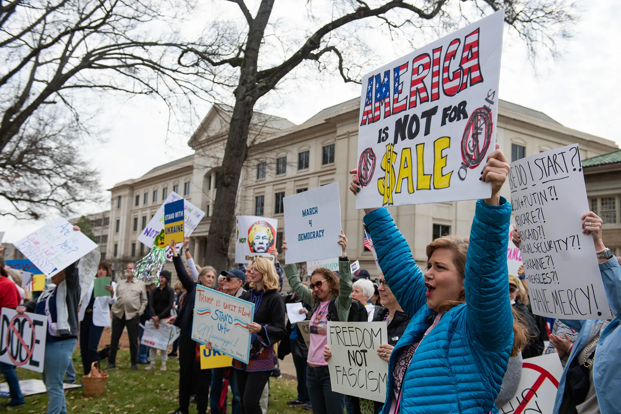 Video: People gather to protest Trump, Elon Musk and Project 2025