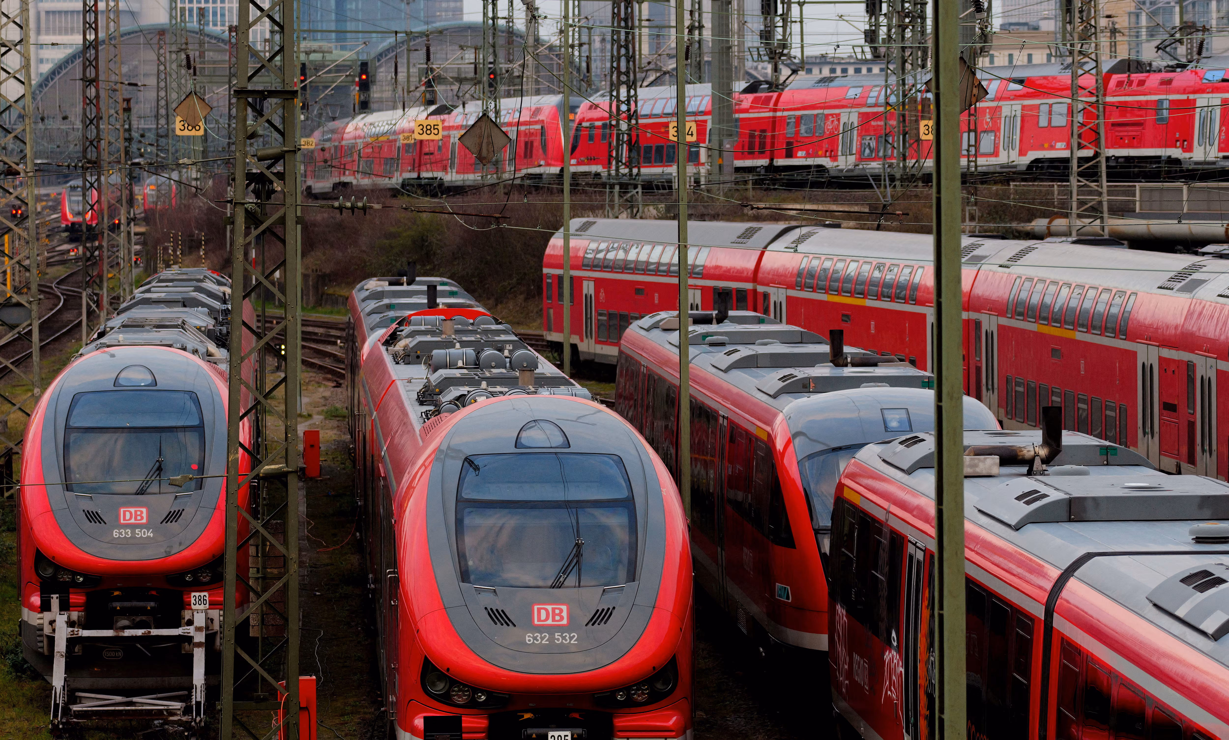 Deutsche Bahn says technical fault that caused train service ...