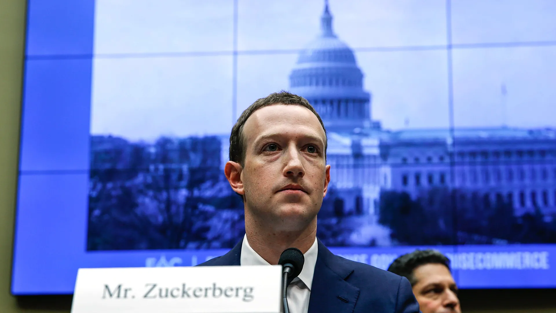 After Zuck, Congress gets busy with privacy bills