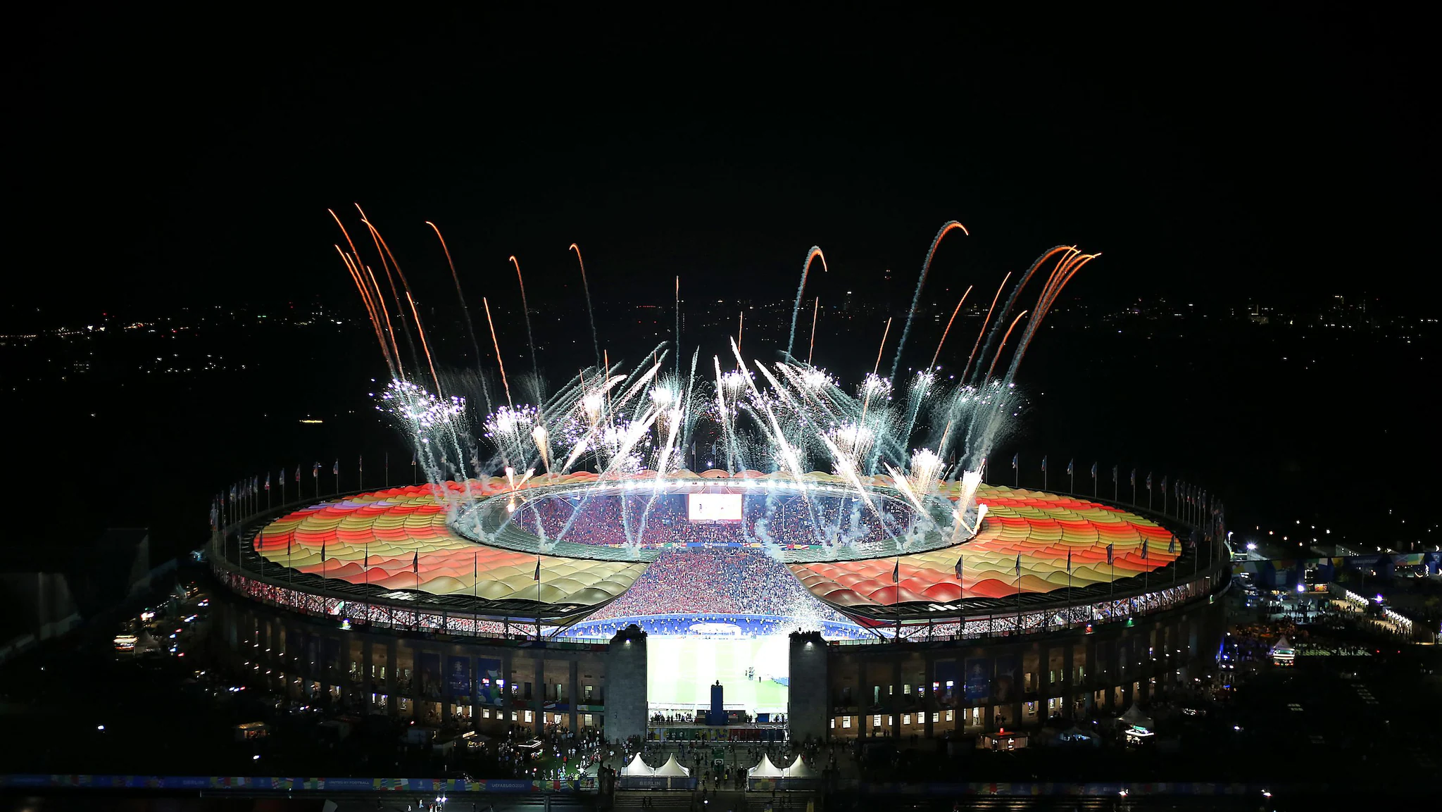 UEFA EURO 2024 generates economic impact of over €7.4bn in Germany ...