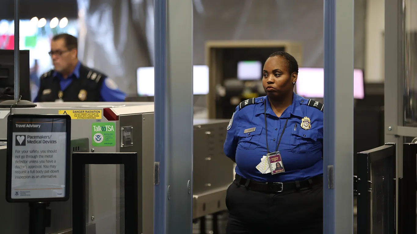 TSA no-shows forcing more airports to shift security screening