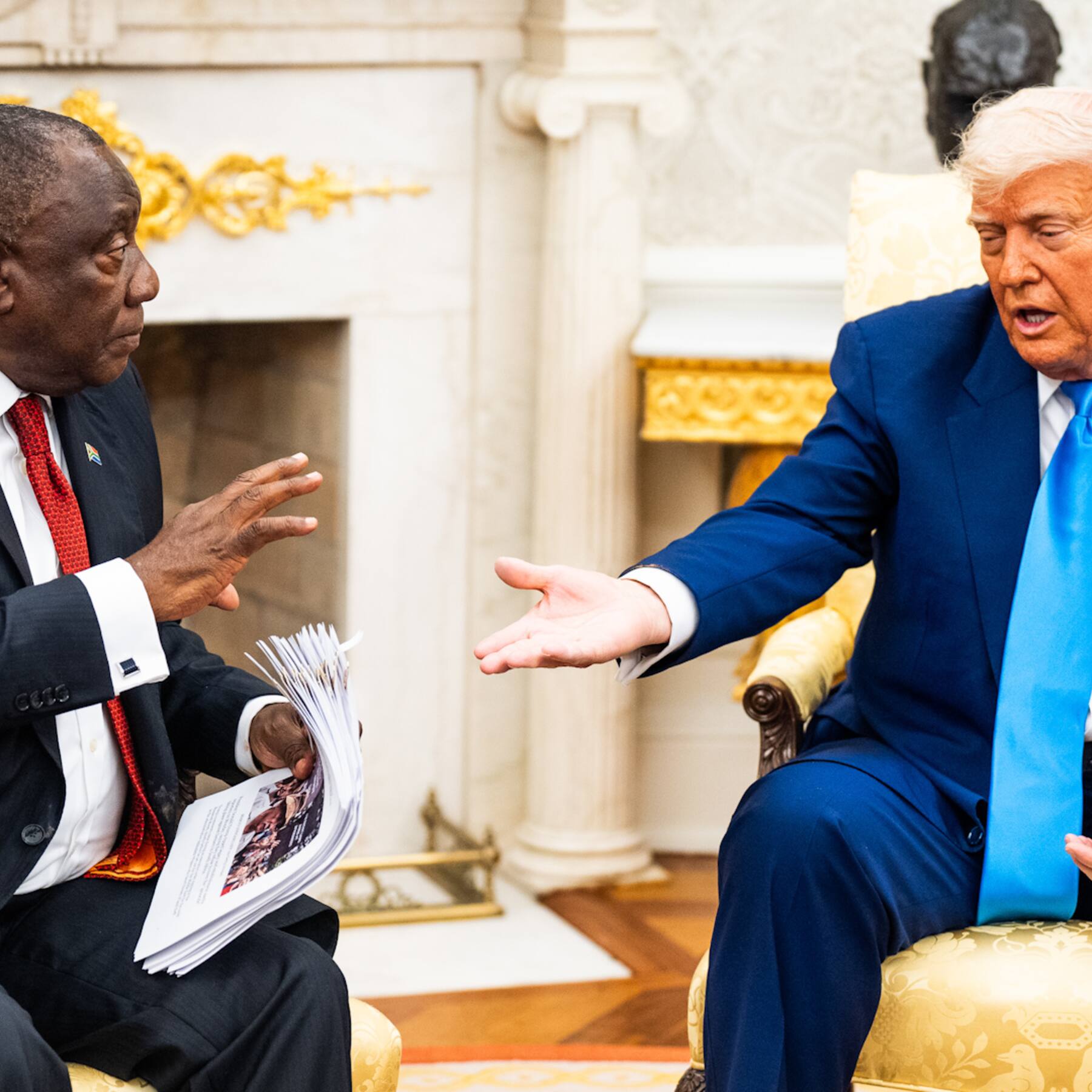 Trump confronts South African president, pushing claims of ...