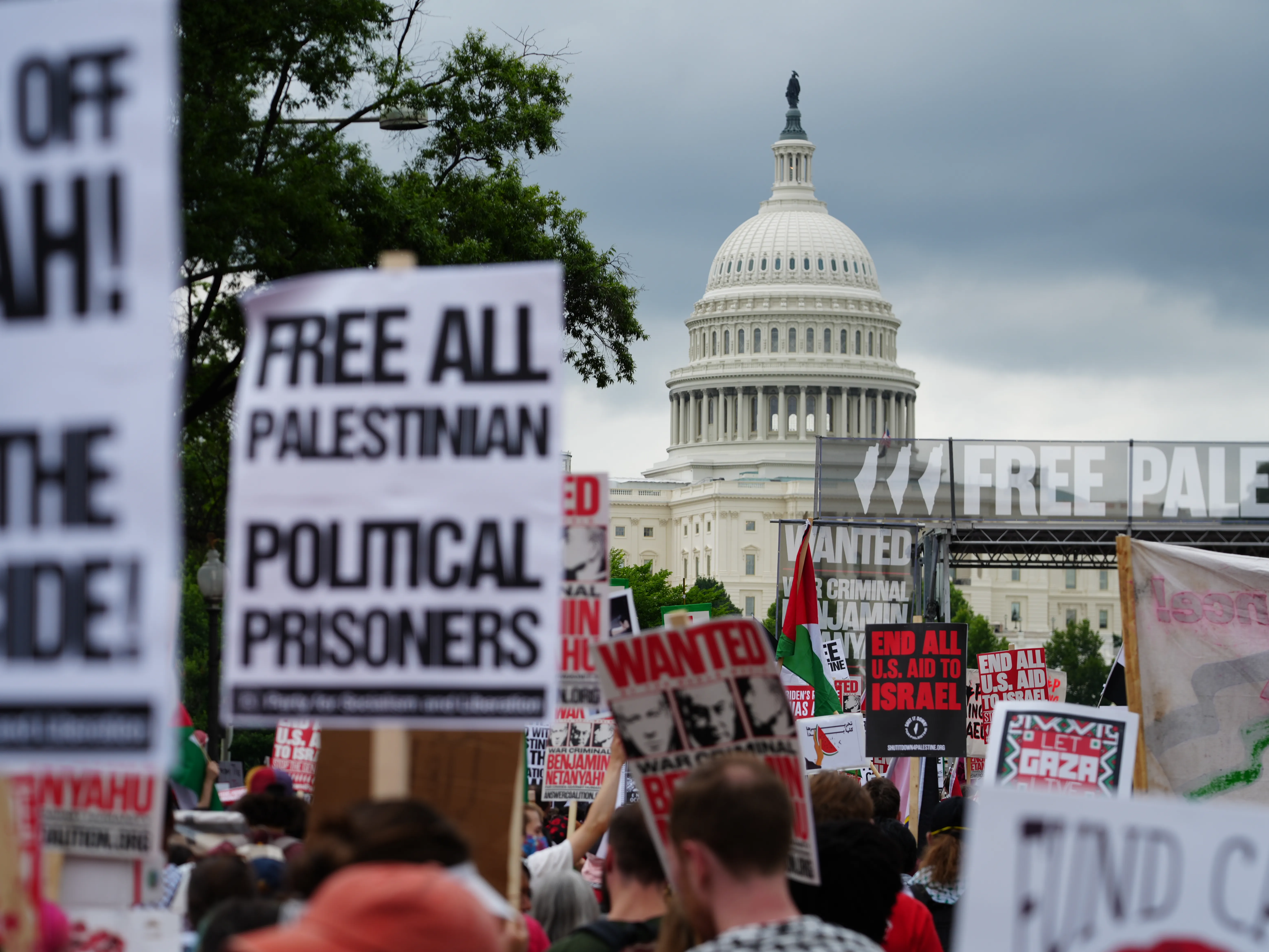 Netanyahu visit, speech to Congress spark protests of thousands