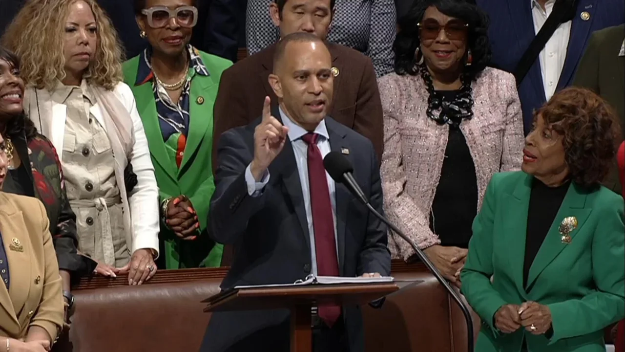 Watch: Hakeem Jeffries breaks House record for longest floor speech trying to stall budget vote