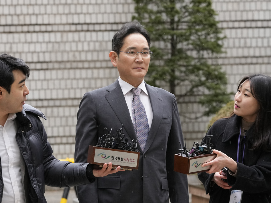Samsung chief Lee Jae-yong is acquitted of financial crimes related to ...