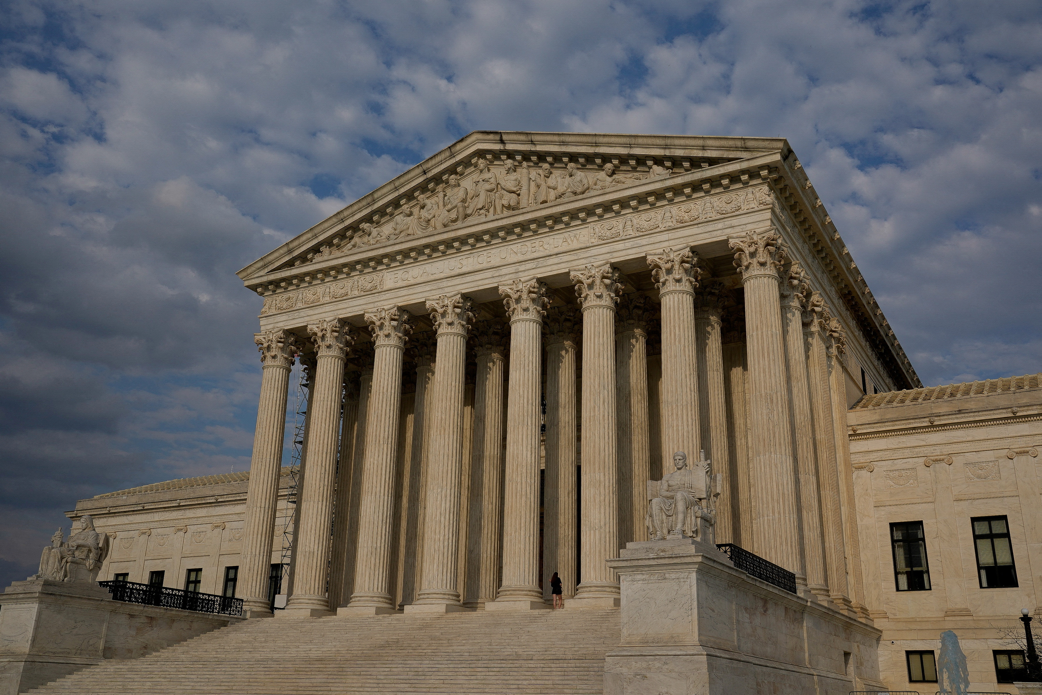 U.S. Supreme Court empowers bids to curb authority of federal ...