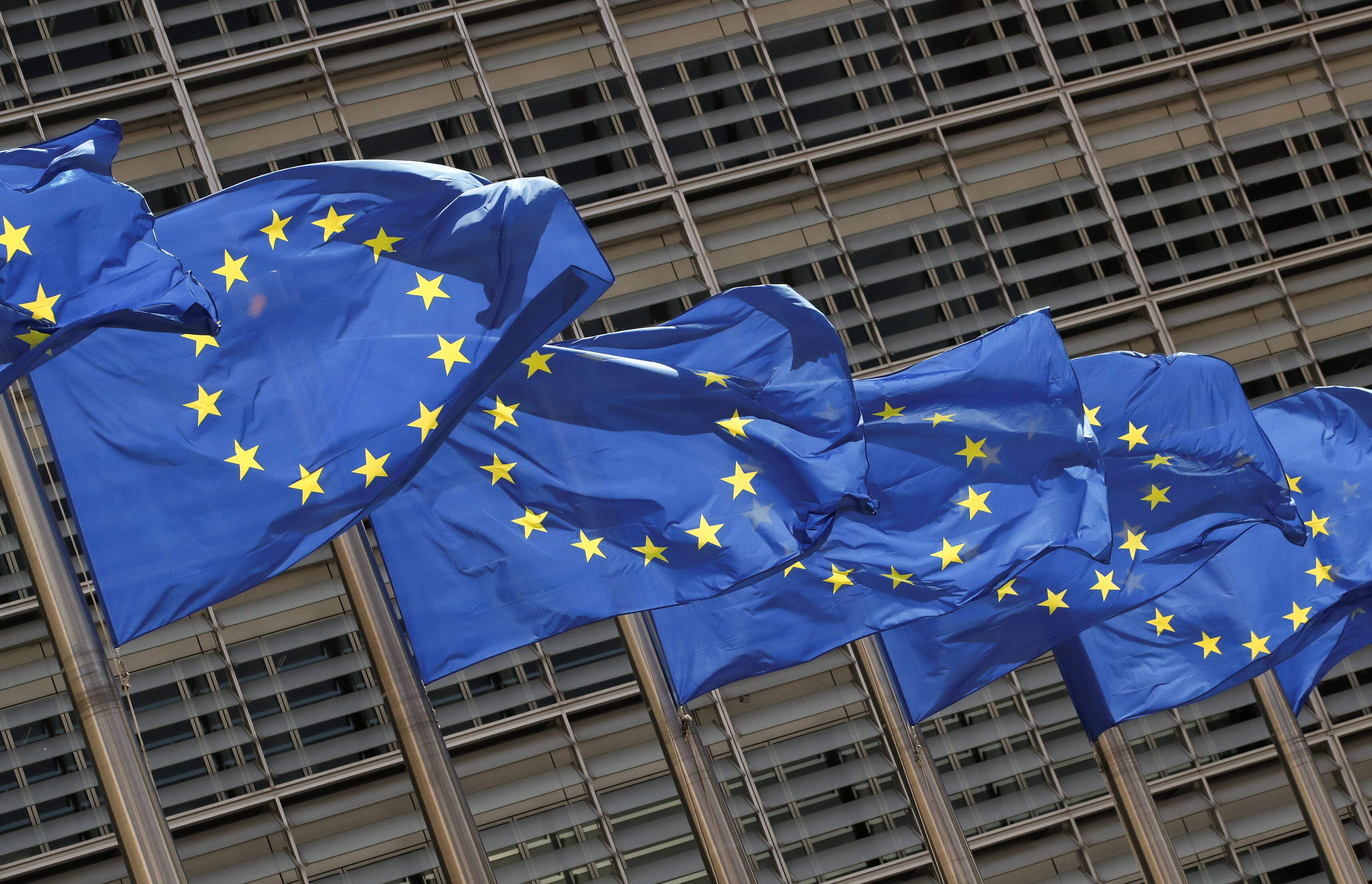 EU bets on energy savings, greener buildings to meet climate ...