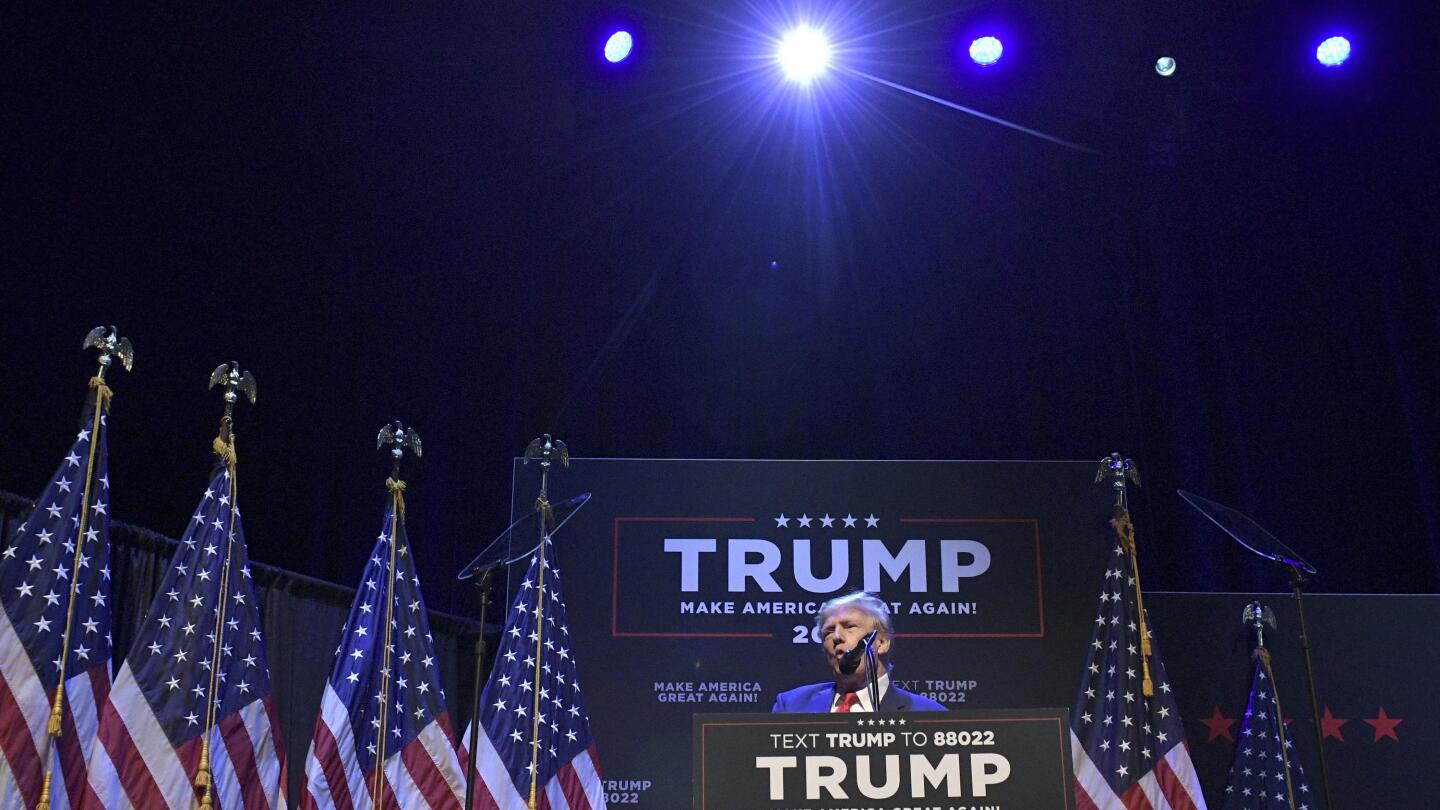 Trump to hold first 2024 rally in Texas this month | AP News