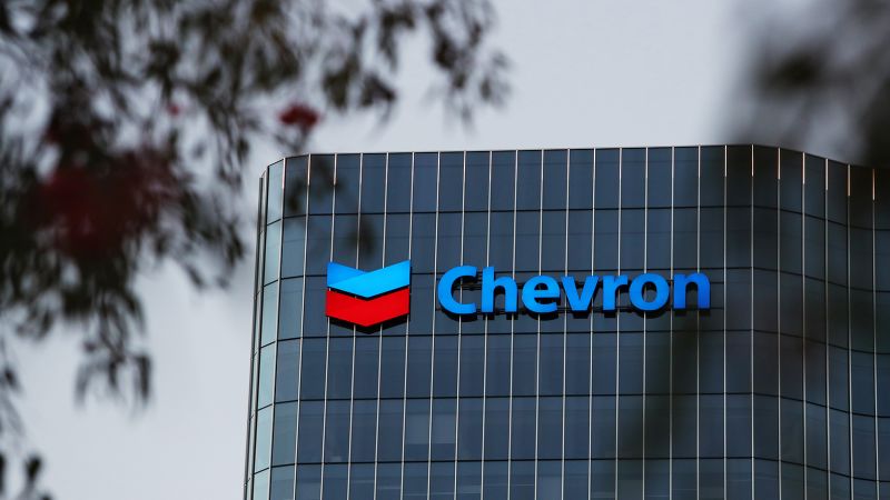 Chevron’s LNG plants in Australia face strike action | CNN Business