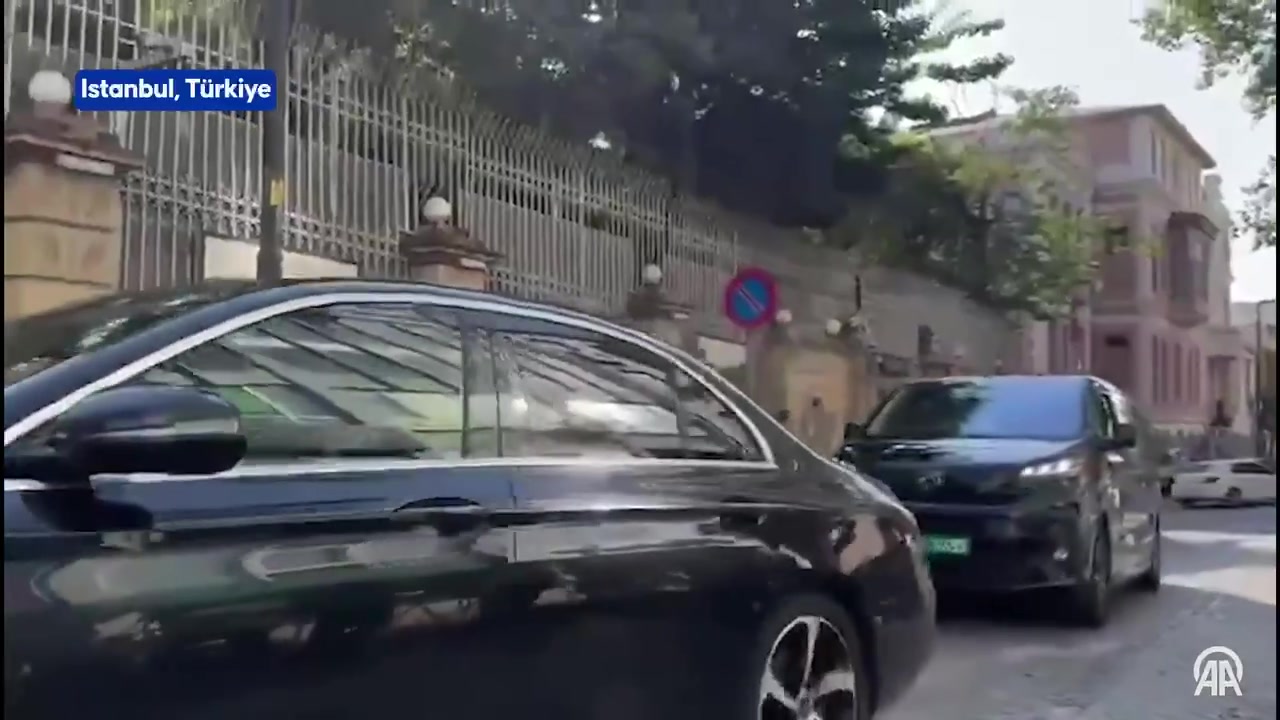 Urgent Nuclear Talks Begin as E3 Diplomats Meet Iran's Deputy FM Amid Sanctions Tensions