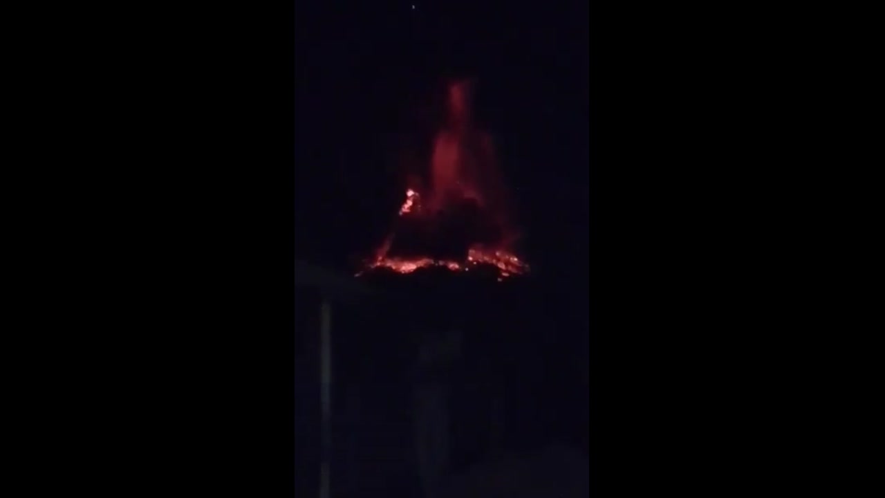 [Video] Mount Lewotobi Laki-Laki Erupts in Indonesia, Launching 10 km Ash Cloud Amid Warnings