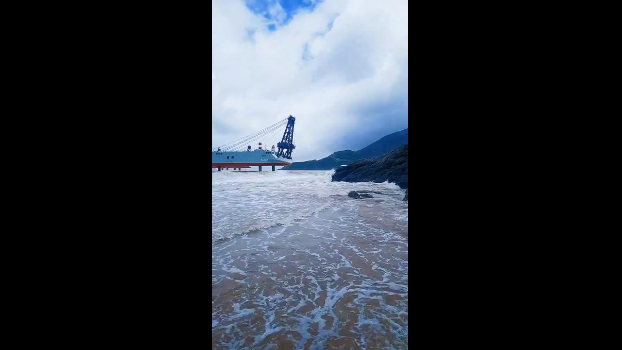 [Video] China's Navy Completes Key LPU Exercises Simulating Taiwan Invasion Readiness