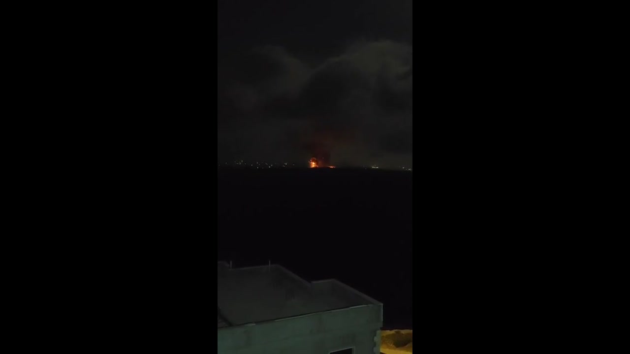 [Video] Israeli Airstrike Hits Hezbollah Warehouse in Southern Lebanon, Escalating Tensions