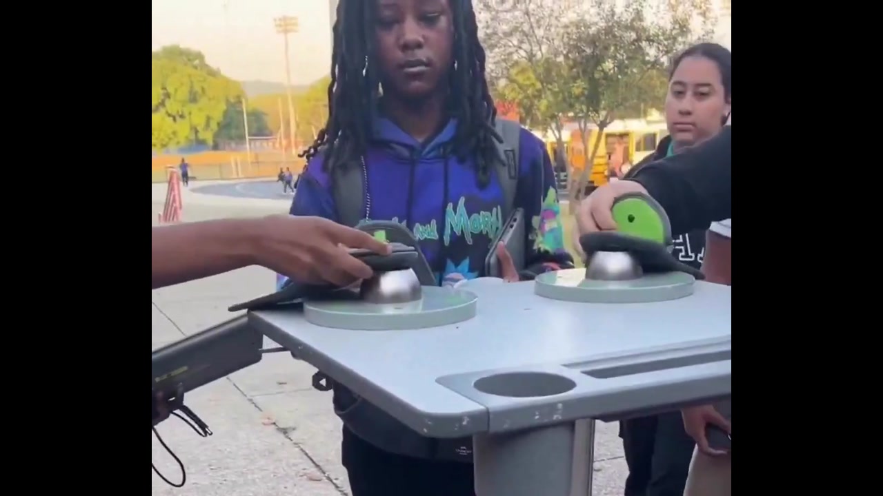 [Video] Breaking: Teachers Nationwide Demand Urgent Ban on Phones in Schools