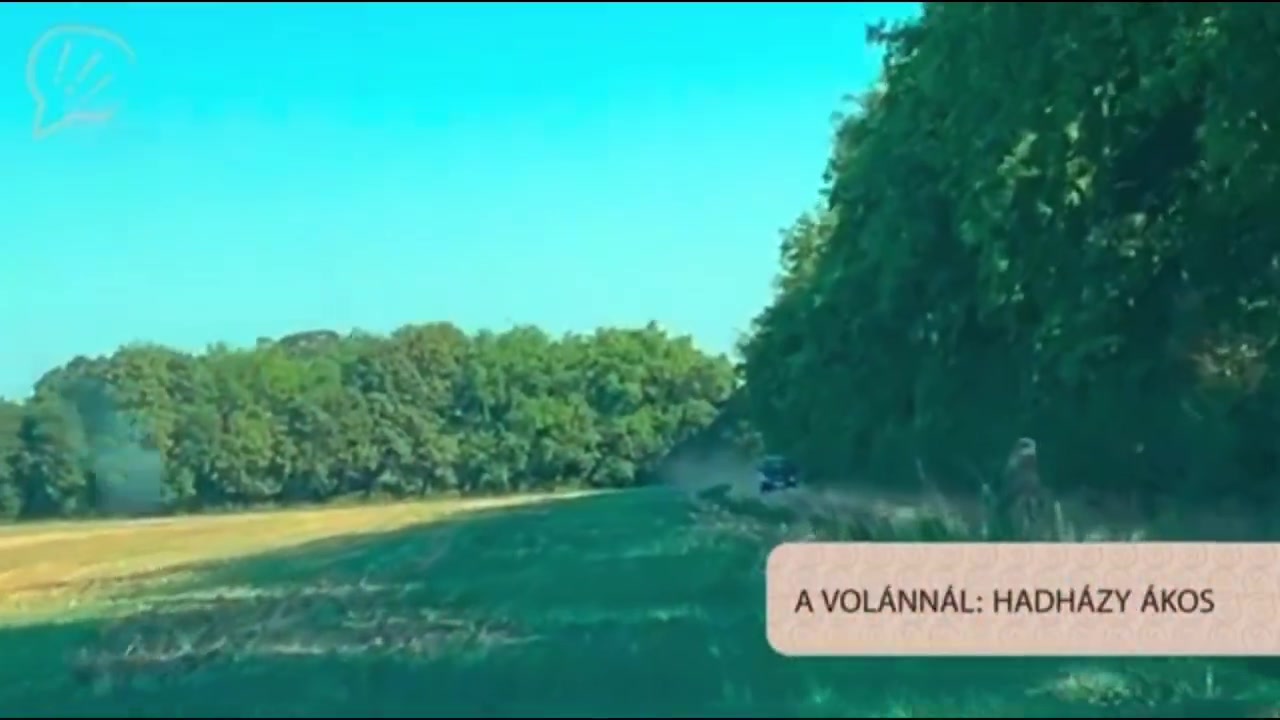 [Video] MP Akos Hadhazy Chased By Security While Filming Controversial Estate