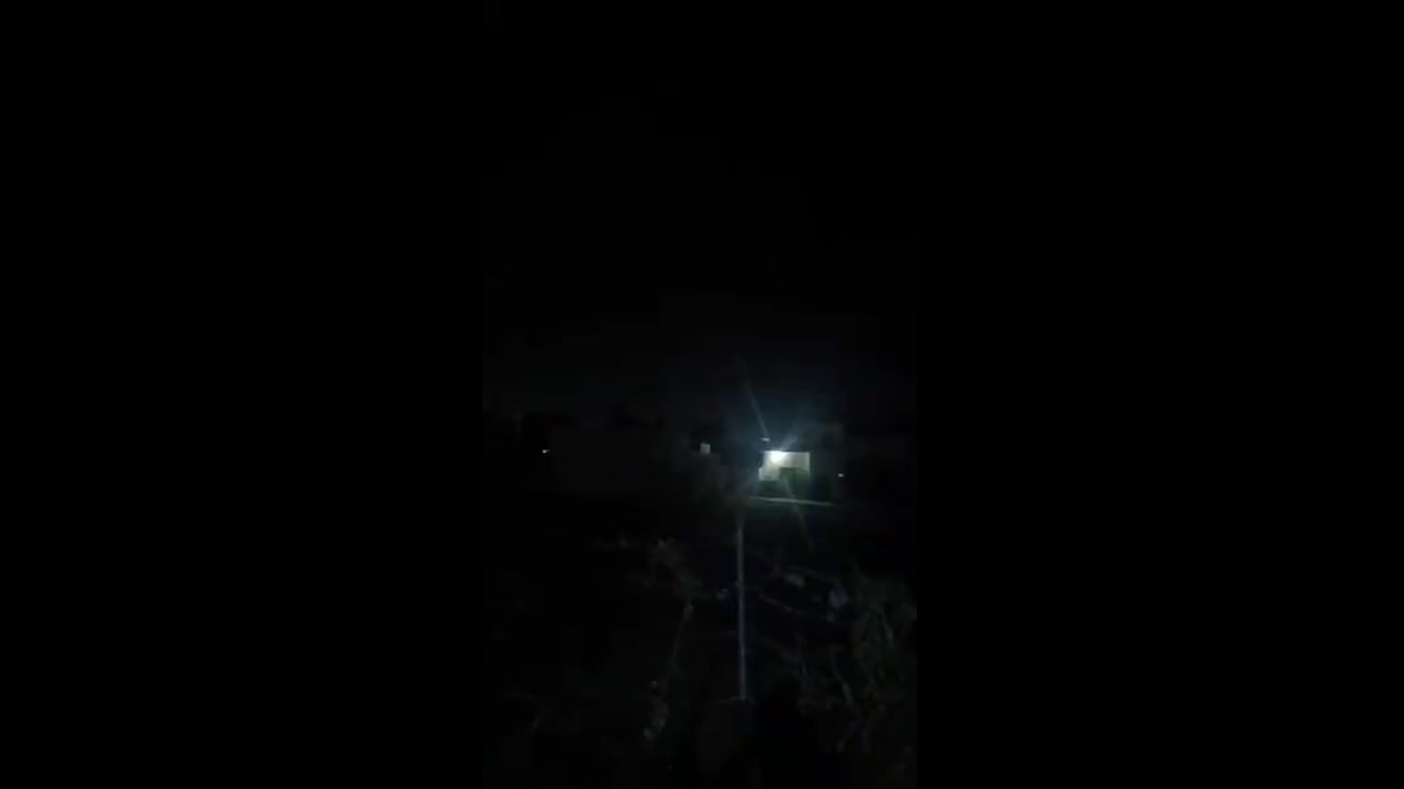 [Video] Israeli Airstrikes Target Syrian Army Barracks Near Damascus