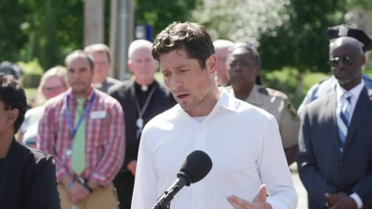 [Video] Minneapolis Mayor Defends Trans Community Amid Tragic Shooting