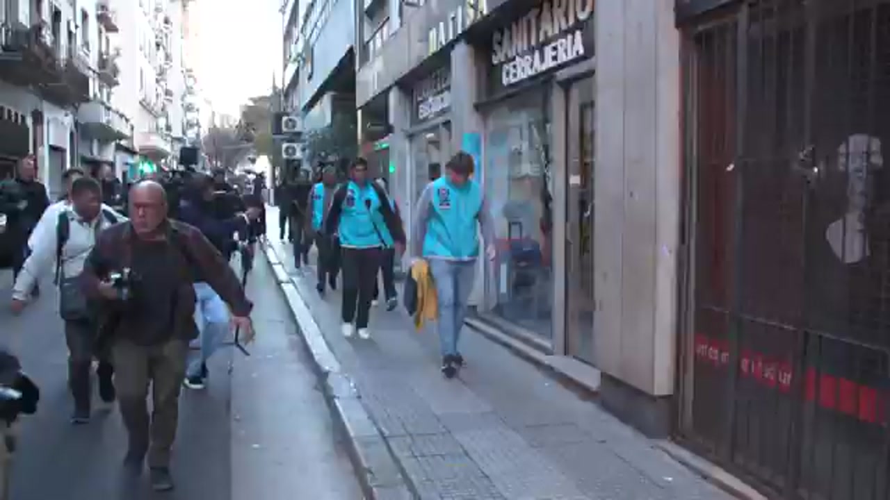 [Video] Argentinian Police Conduct Raids in Milei Family Corruption Case