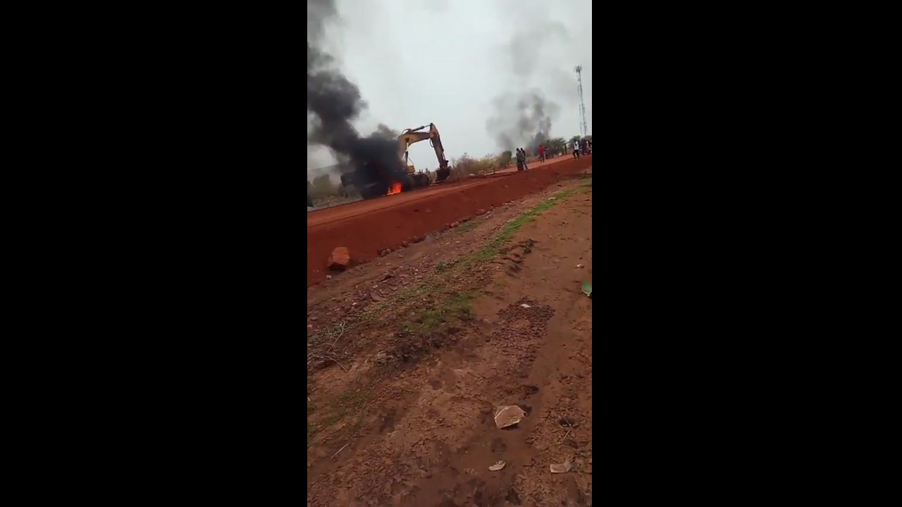[Video] Al-Qaeda-Linked JNIM Sabotages Key Bamako-Kayes Road Project