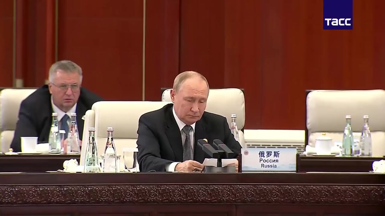 [Video] Putin Blames West for Ukraine Crisis, Seeks Peace Through Alaska Talks