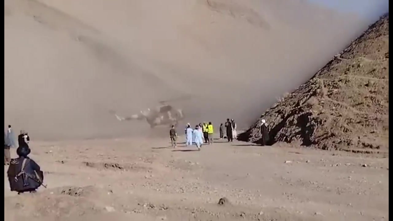 [Video] Taliban Helicopter Crash in Afghanistan: All Passengers Survive