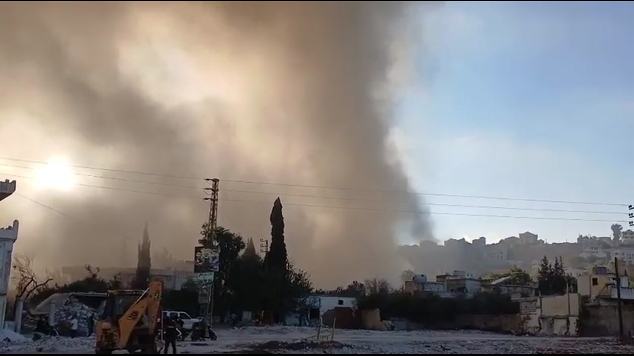 [Video] Israeli Air Strikes target Hezbollah sites in Mays al-Jabal, Lebanon