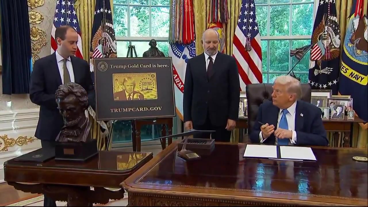[Video] Trump signs Executive Order for $5M Gold Card visa program