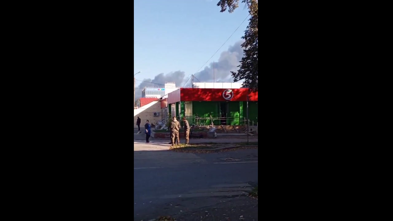 [Video] Gasoline in Russia may soon vanish as Gazprom plant burns in Bashkortostan